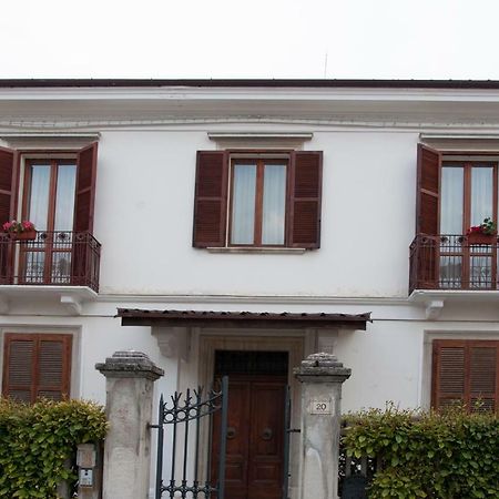 Relax Apartment Σουλμόνα Εξωτερικό φωτογραφία